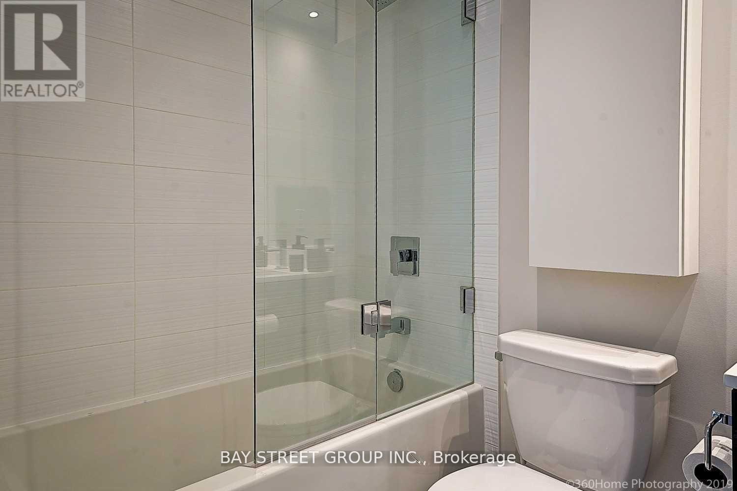 1828 - 525 Adelaide Street W, Toronto, Ontario  M5V 1T6 - Photo 10 - C13081896
