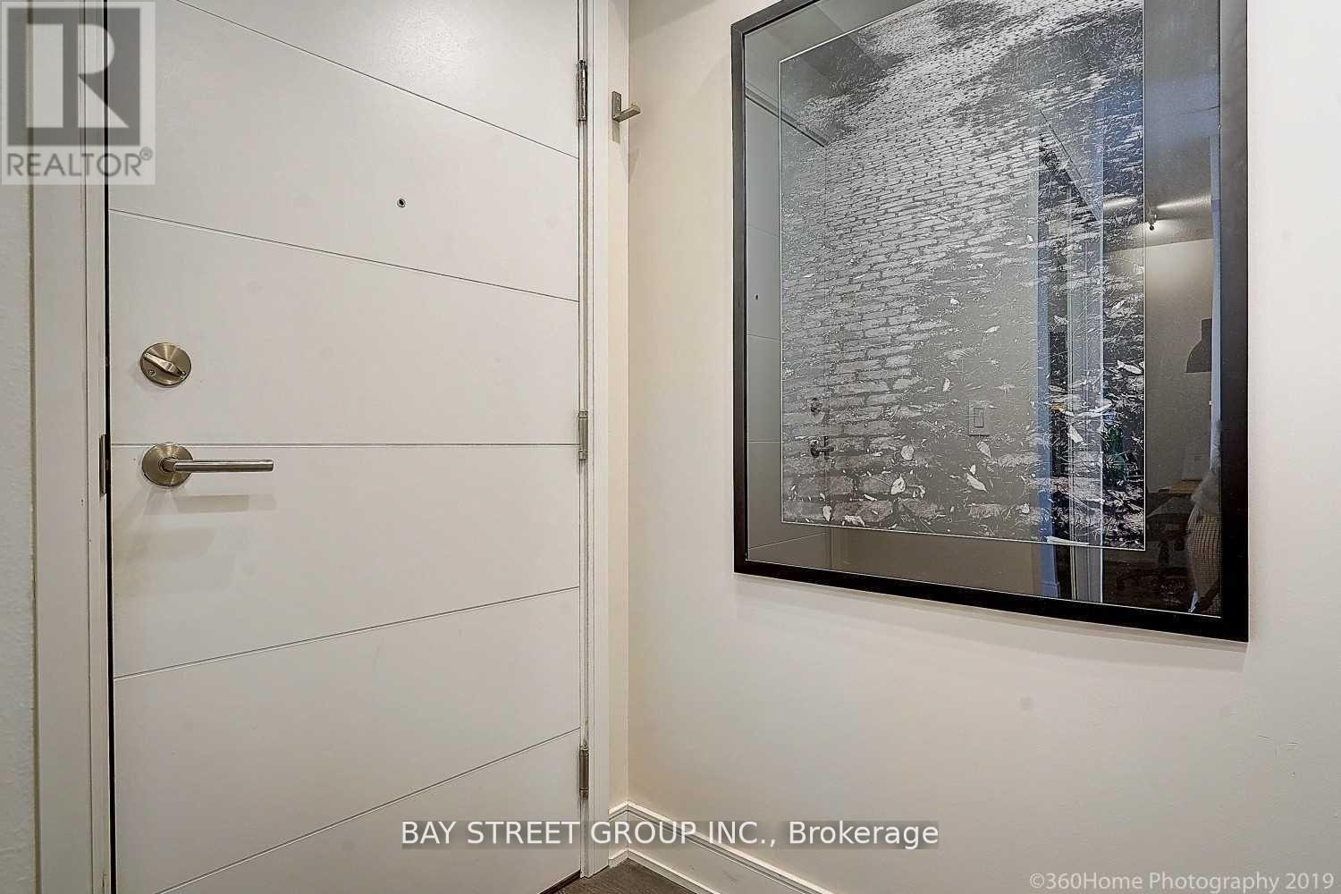 1828 - 525 Adelaide Street W, Toronto, Ontario  M5V 1T6 - Photo 13 - C13081896
