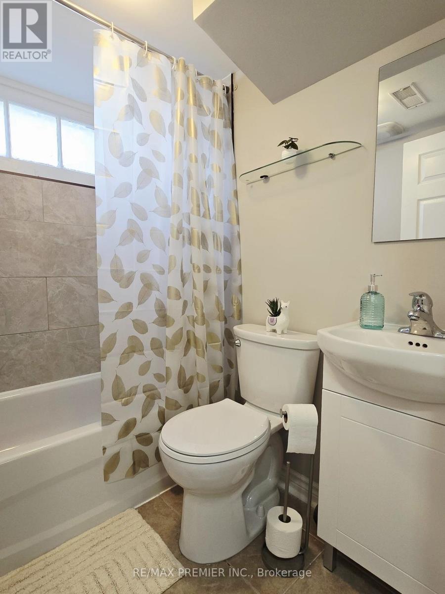 Basement - 62 Squires Avenue, Toronto, Ontario  M4B 2R5 - Photo 8 - E13074828