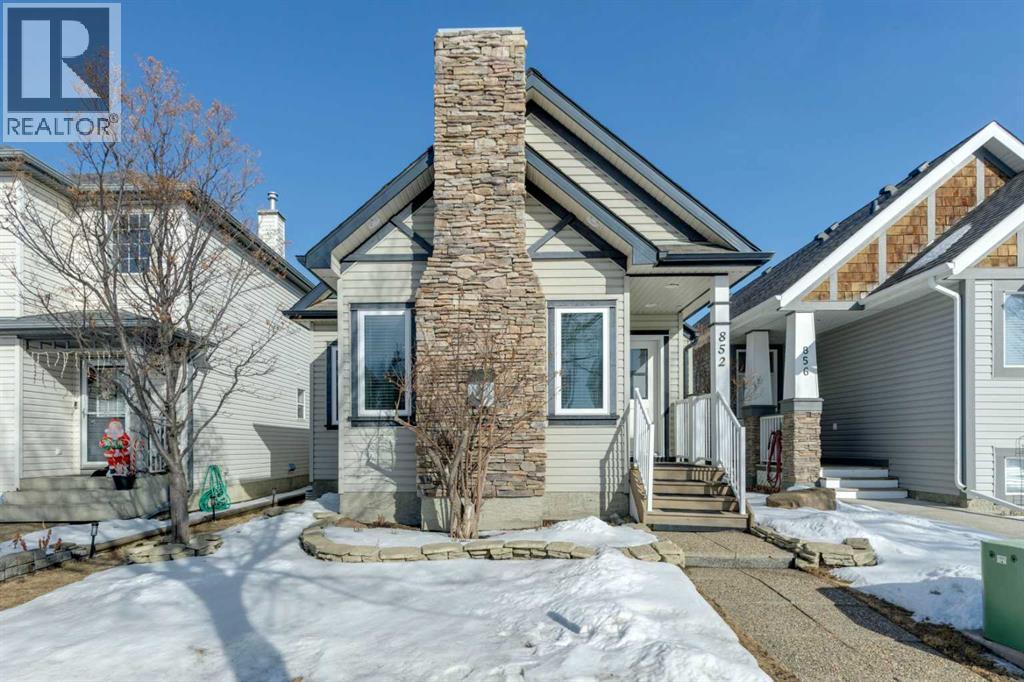 852 Everridge Drive SW, Calgary, Alberta  T2Y 4W5 - Photo 1 - A2290939