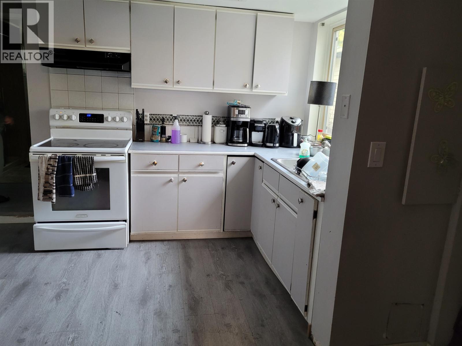 7790 Elford Street, Burnaby, British Columbia  V3N 4B7 - Photo 9 - R3099381