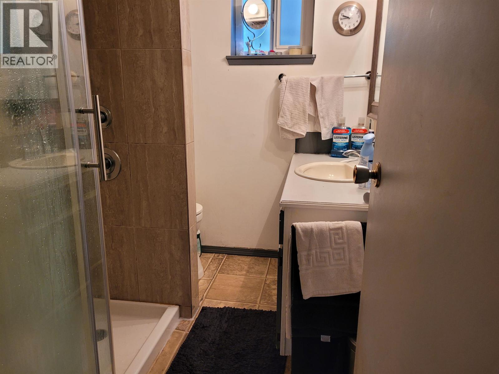 7790 Elford Street, Burnaby, British Columbia  V3N 4B7 - Photo 7 - R3099381