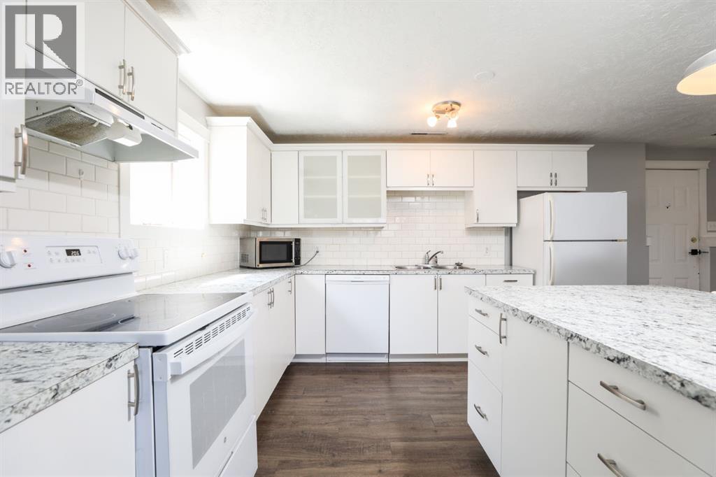 101 Mcgill Boulevard W, Lethbridge, Alberta  T1K 3V8 - Photo 22 - A2307668