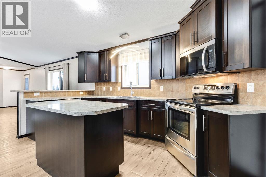 117 Range Rd 250, Mossleigh, Alberta  T0J 1P0 - Photo 3 - A2301095