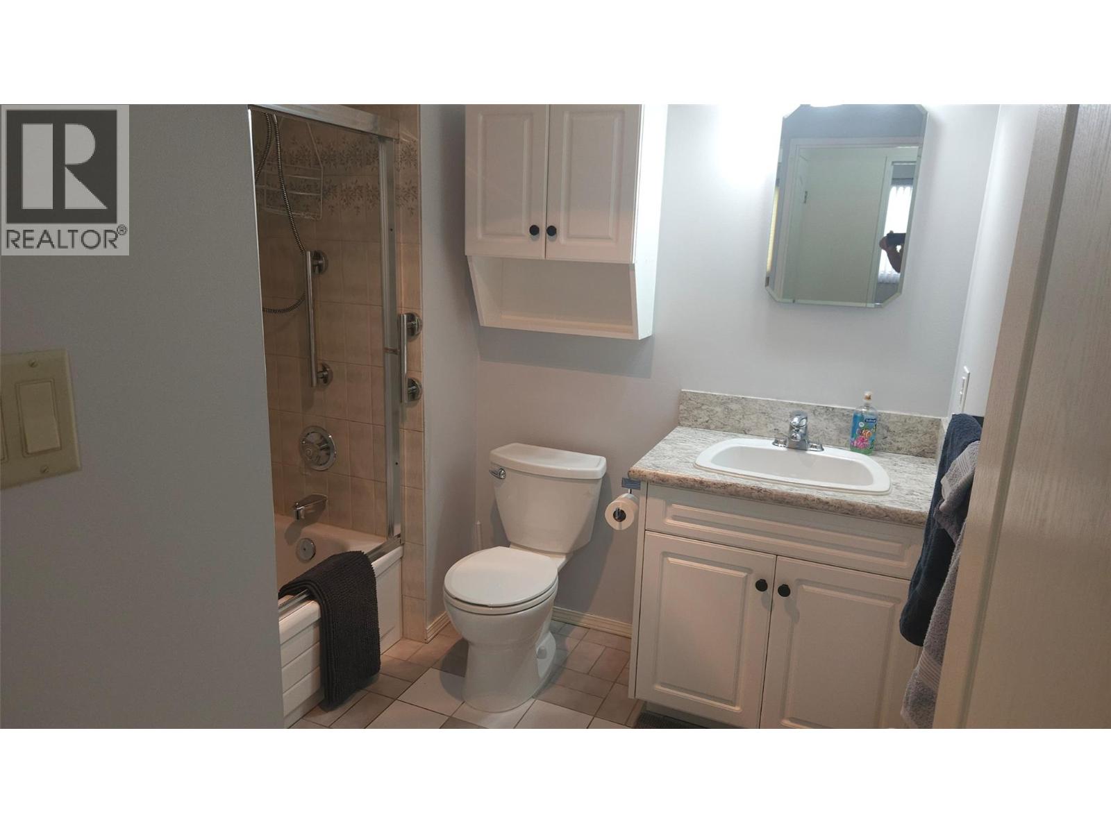 1560 Summit Drive Unit# 348, Kamloops, British Columbia  V2E 1R5 - Photo 13 - 10385057