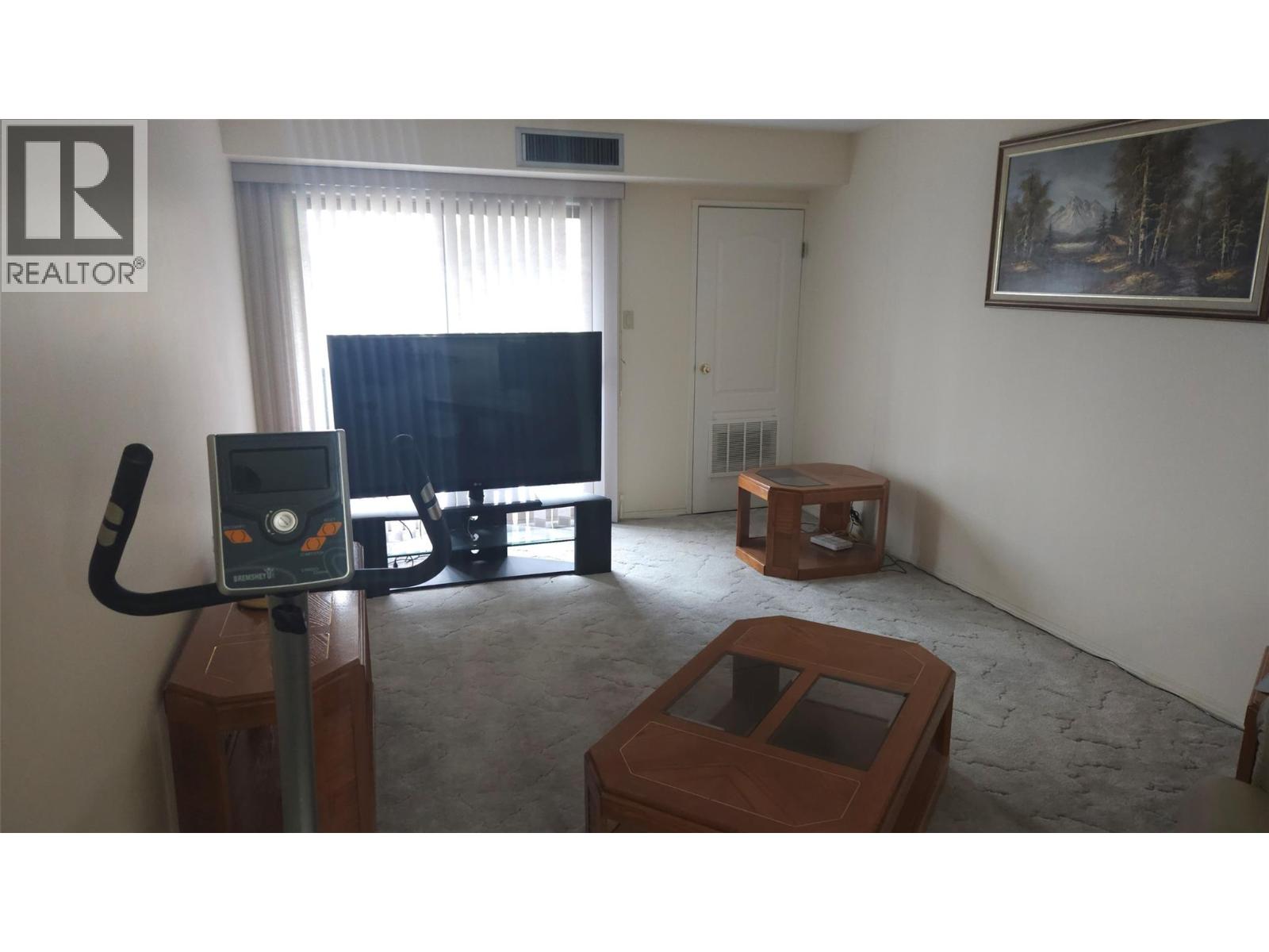 1560 Summit Drive Unit# 348, Kamloops, British Columbia  V2E 1R5 - Photo 3 - 10385057