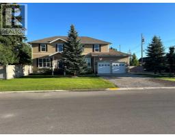 280 1 Avenue N, Magrath, Alberta