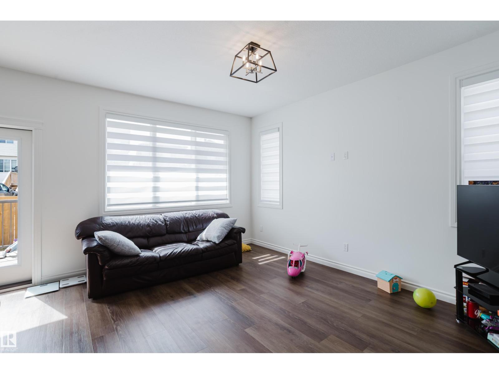 Unknown Address, ,    - Photo 23 - E4485695