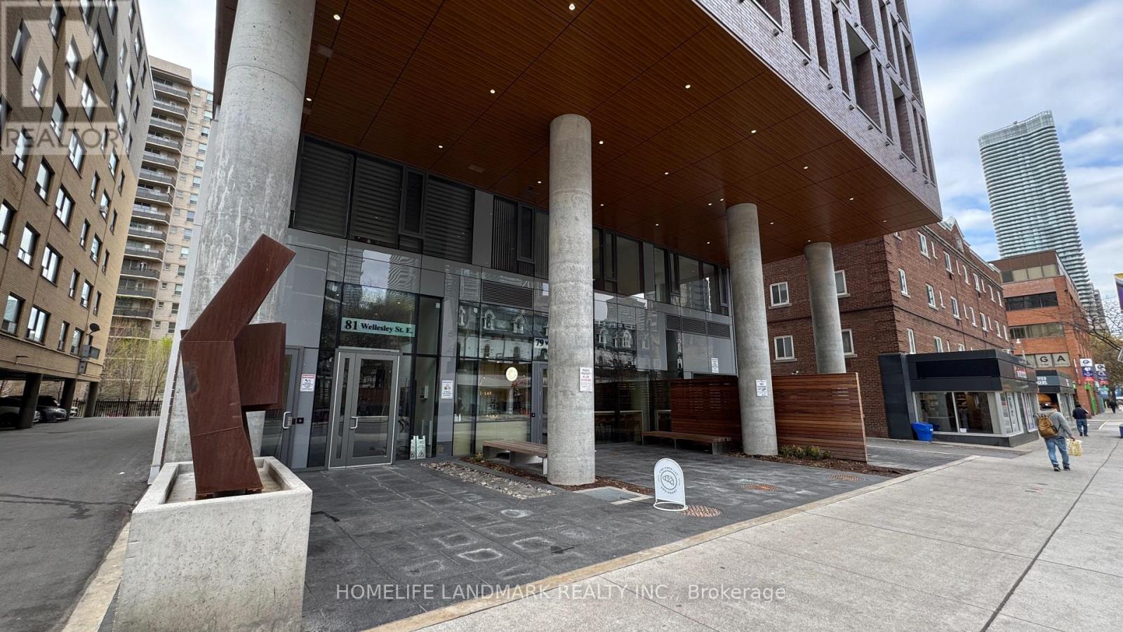 308 - 81 Wellesley Street E, Toronto, Ontario  M4Y 0C5 - Photo 2 - C13081906