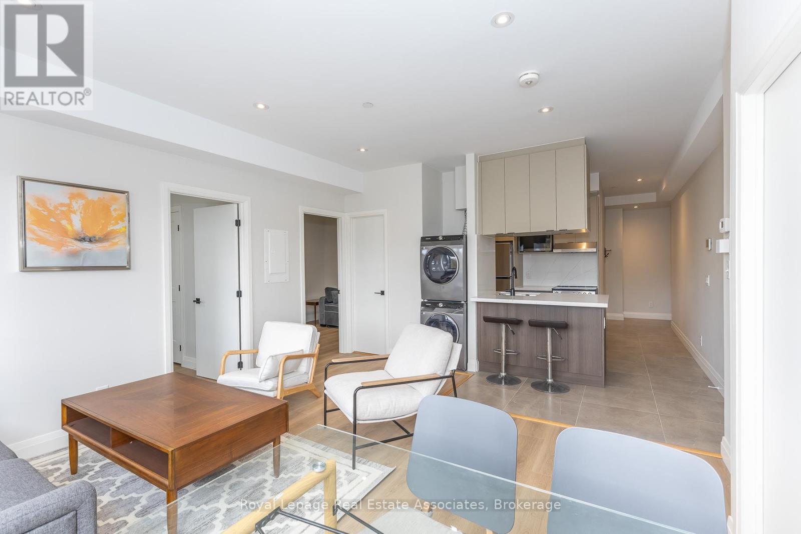 301 - 1000 Bathurst Street, Toronto (Annex), Ontario  M5R 3G7 - Photo 10 - C13081924