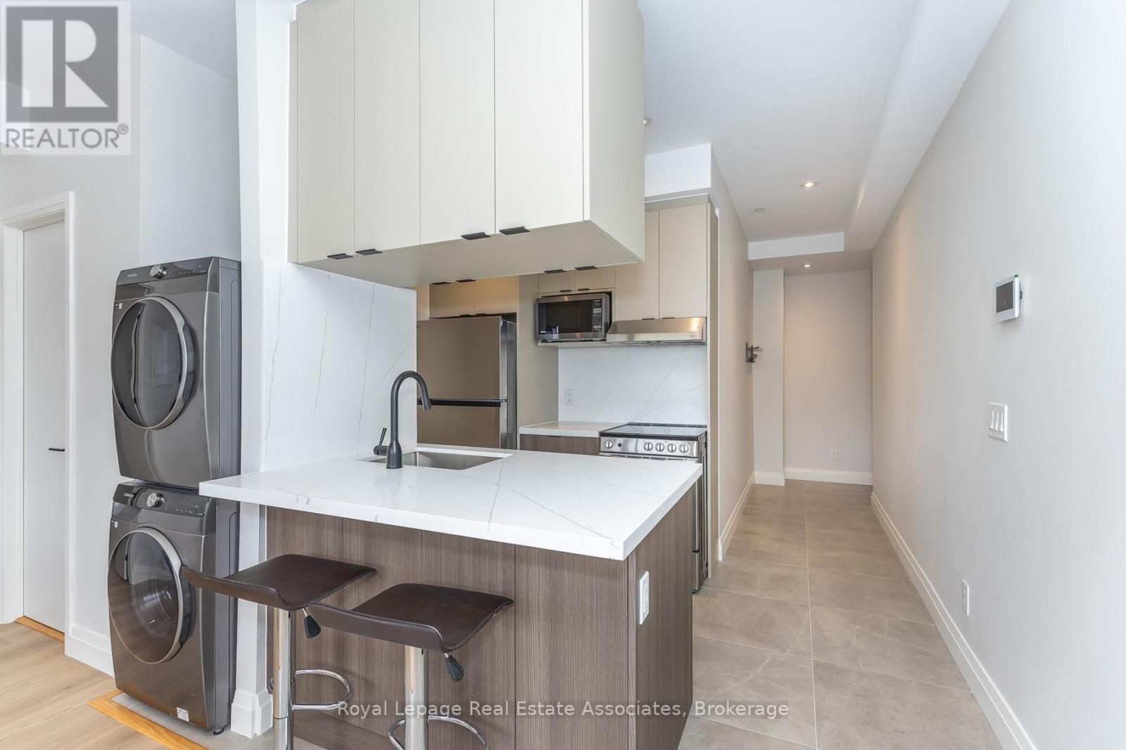 301 - 1000 Bathurst Street, Toronto (Annex), Ontario  M5R 3G7 - Photo 8 - C13081924