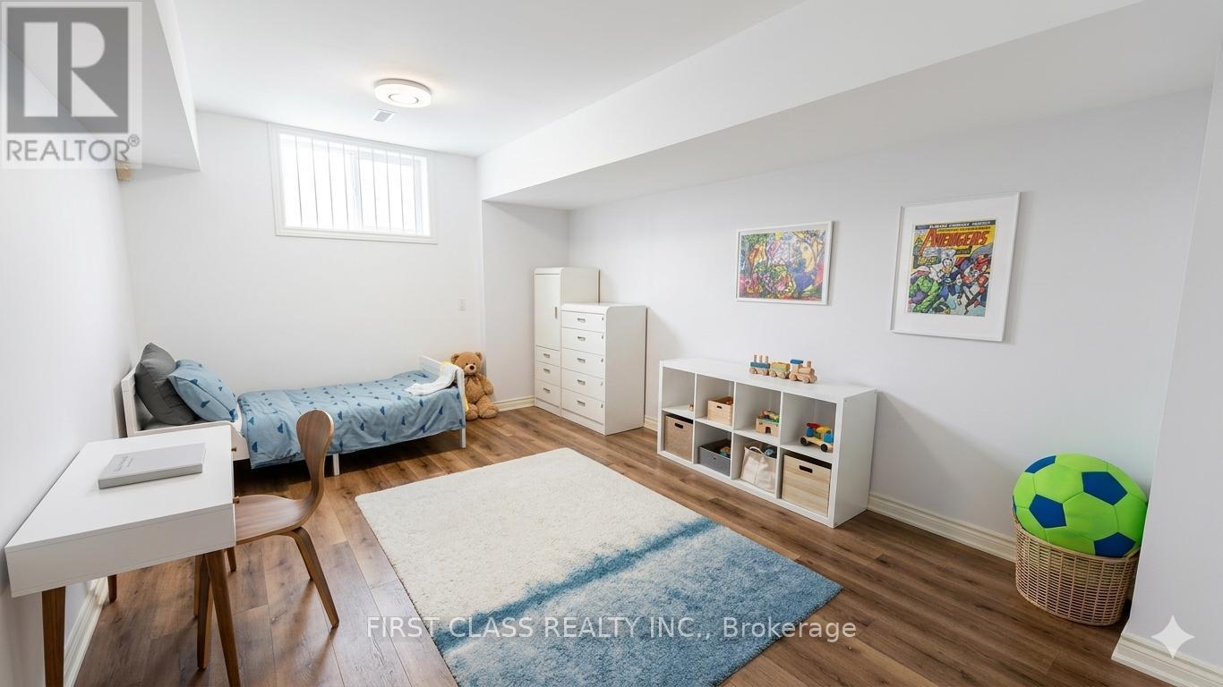 338 Parkview Avenue, Toronto (Willowdale East), Ontario  M2N 3Z5 - Photo 5 - C13081938