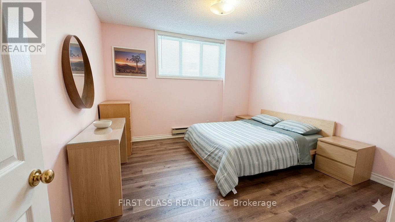 338 Parkview Avenue, Toronto (Willowdale East), Ontario  M2N 3Z5 - Photo 7 - C13081938