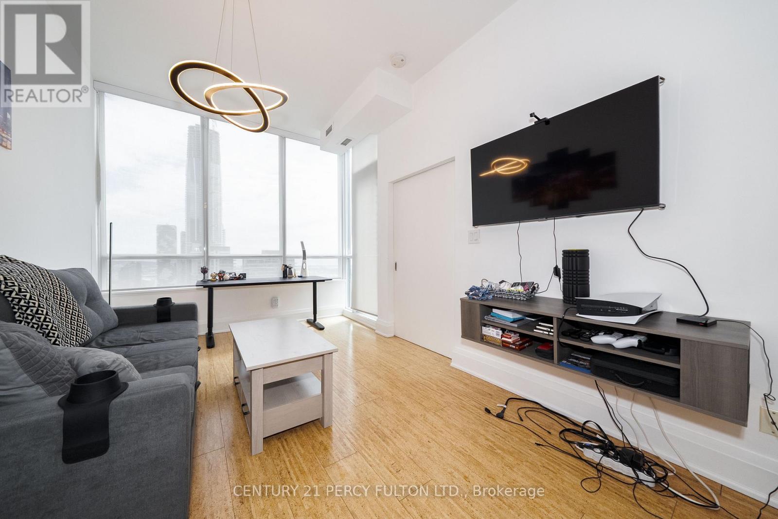 Ph 5005 - 55 Bremner Boulevard, Toronto (Waterfront Communities), Ontario  M5J 0A6 - Photo 9 - C13081946