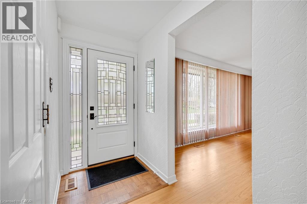 434 Hampton Heath Road, Burlington, Ontario  L7L 4R5 - Photo 7 - 40824877