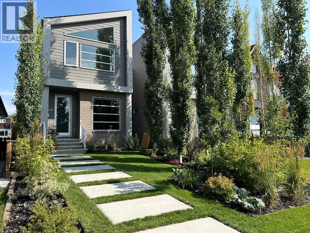 2136 53 Avenue SW, Calgary, Alberta
