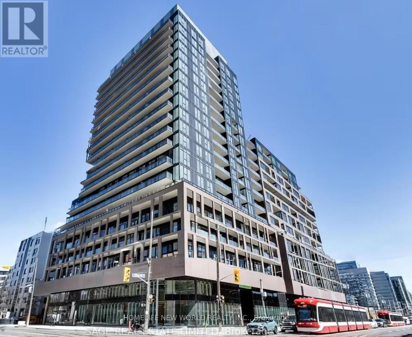 811 - 285 DUFFERIN STREET, Toronto, Ontario