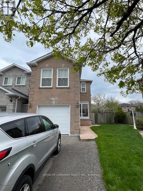 1354 Hazel Mccleary Drive, Oakville, Ontario  L6J 7A8 - Photo 2 - W13081932