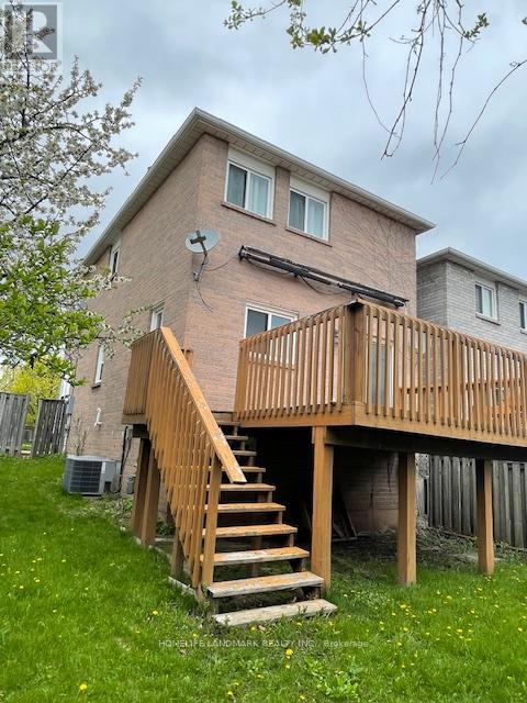 1354 Hazel Mccleary Drive, Oakville, Ontario  L6J 7A8 - Photo 9 - W13081932