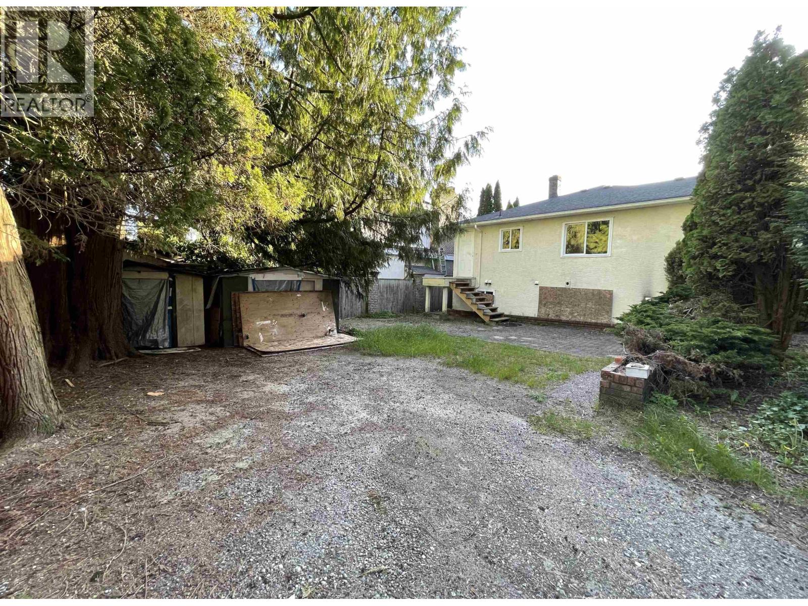2000 Austin Avenue, Coquitlam, British Columbia  V3K 3R6 - Photo 11 - R3119328