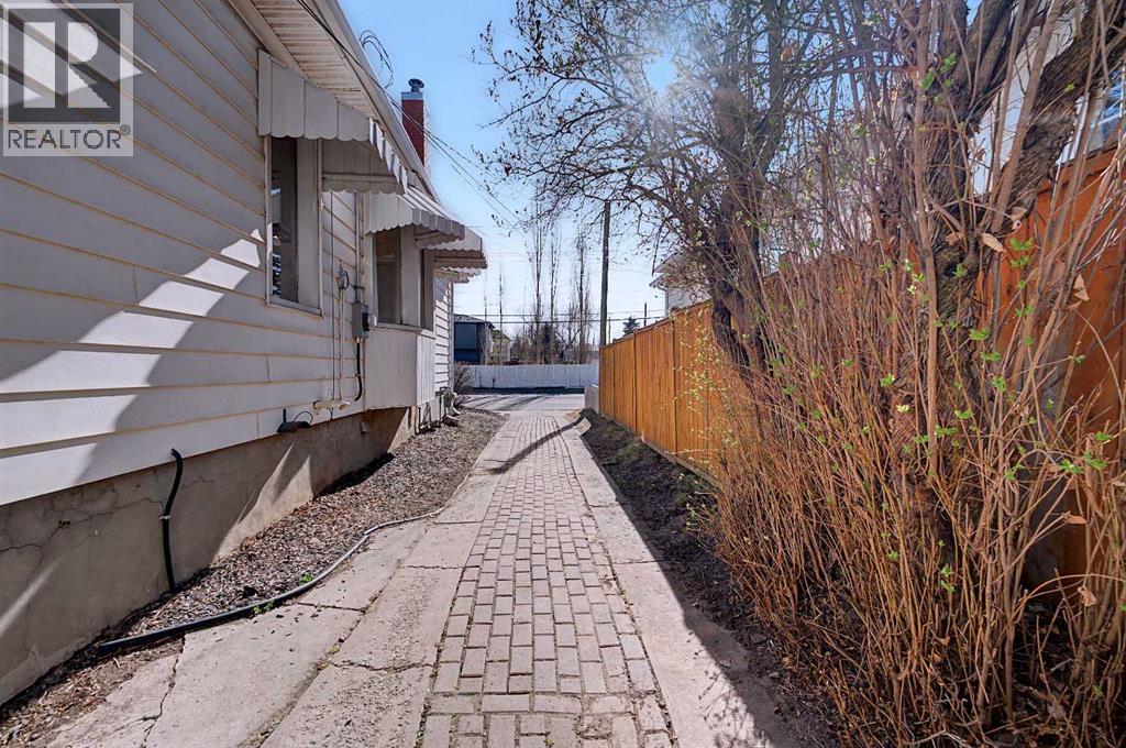 1815 4 Street NW, Calgary, Alberta  T2M 2Z3 - Photo 36 - A2307233