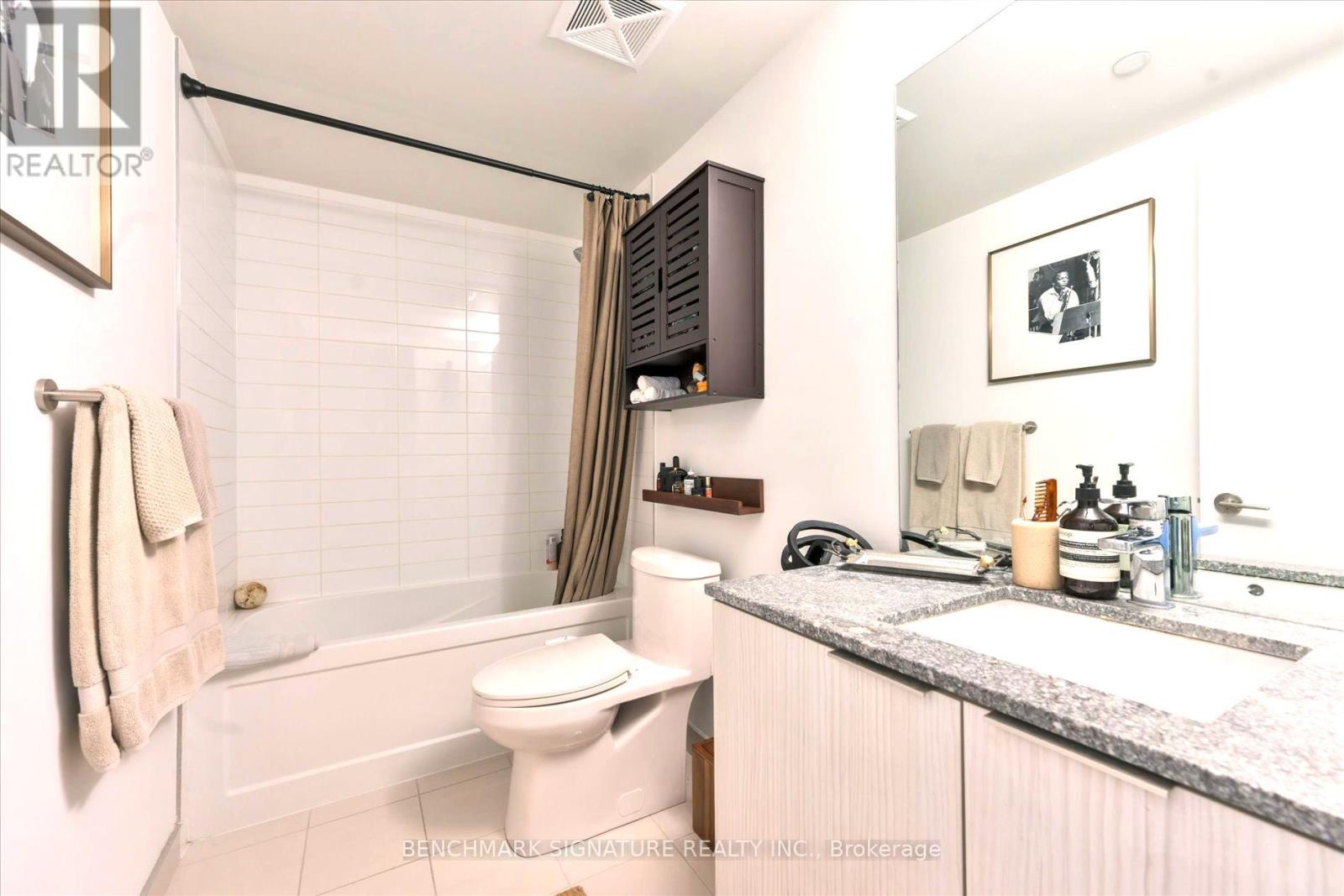 1710 - 158 Front Street E, Toronto, Ontario  M5A 0K9 - Photo 16 - C13060470