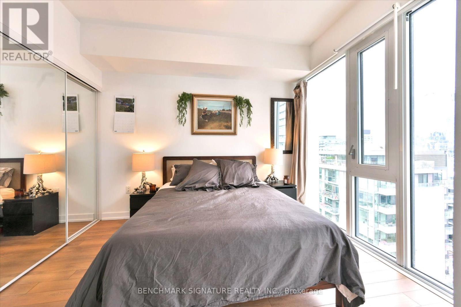1710 - 158 Front Street E, Toronto, Ontario  M5A 0K9 - Photo 13 - C13060470