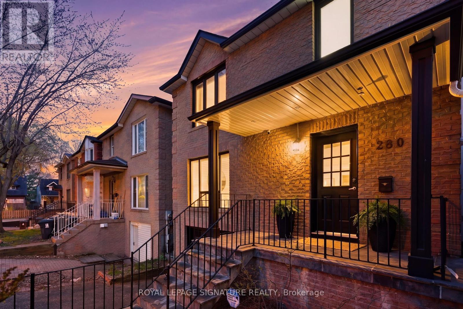 280 Gowan Avenue, Toronto, Ontario  M4J 2K6 - Photo 42 - E13080612