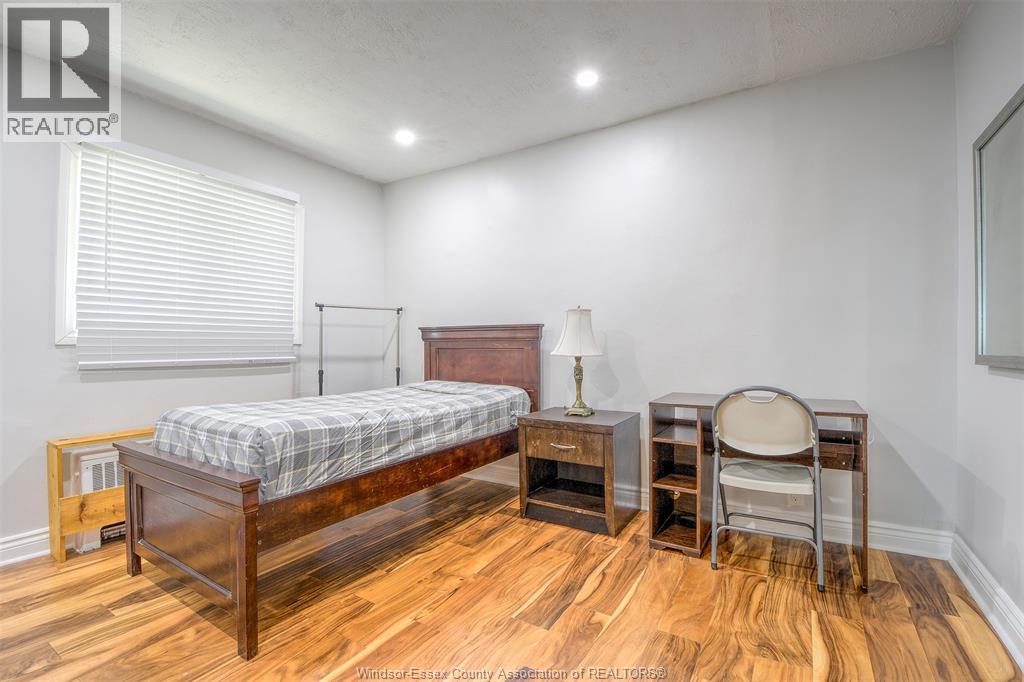 616 Bensette Street, Windsor, Ontario  N8X 2Y7 - Photo 16 - 26009941