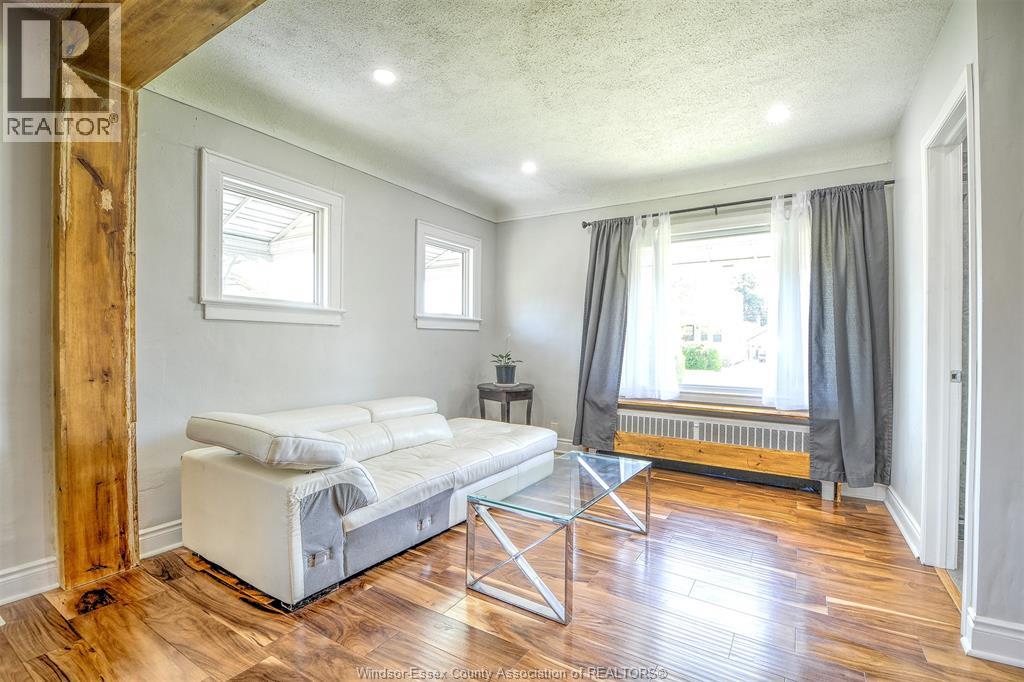 616 Bensette Street, Windsor, Ontario  N8X 2Y7 - Photo 9 - 26009941