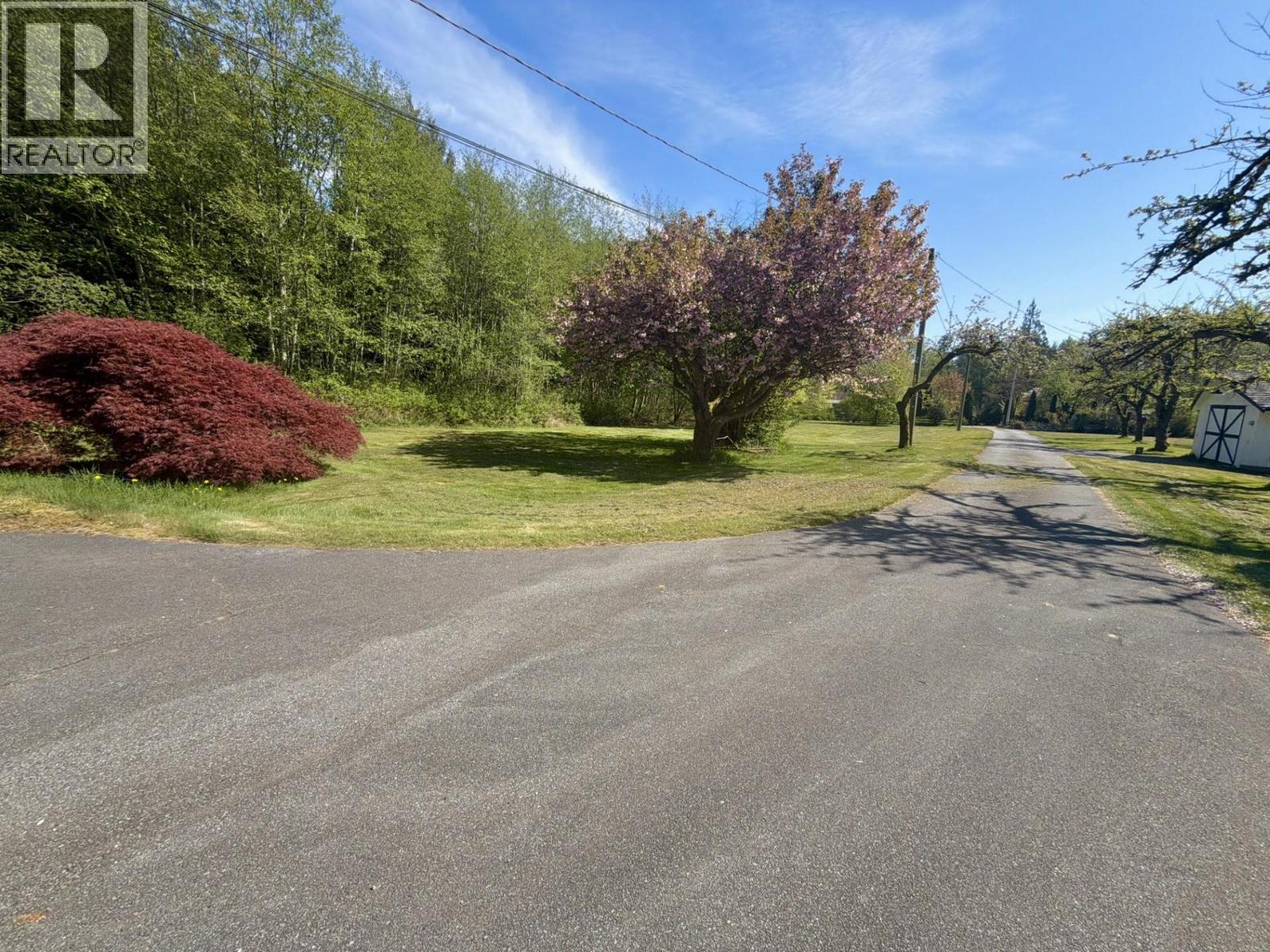 1346 Russell Road, Gibsons, British Columbia  V0N 1V2 - Photo 25 - R3119342