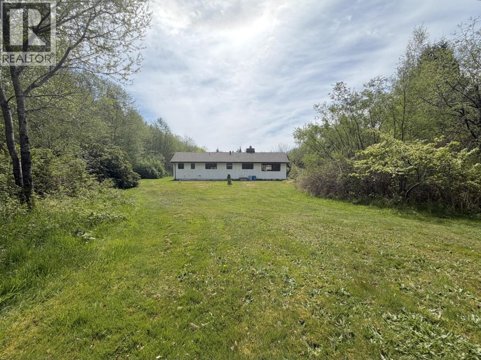 1346 Russell Road, Gibsons, British Columbia  V0N 1V2 - Photo 28 - R3119342
