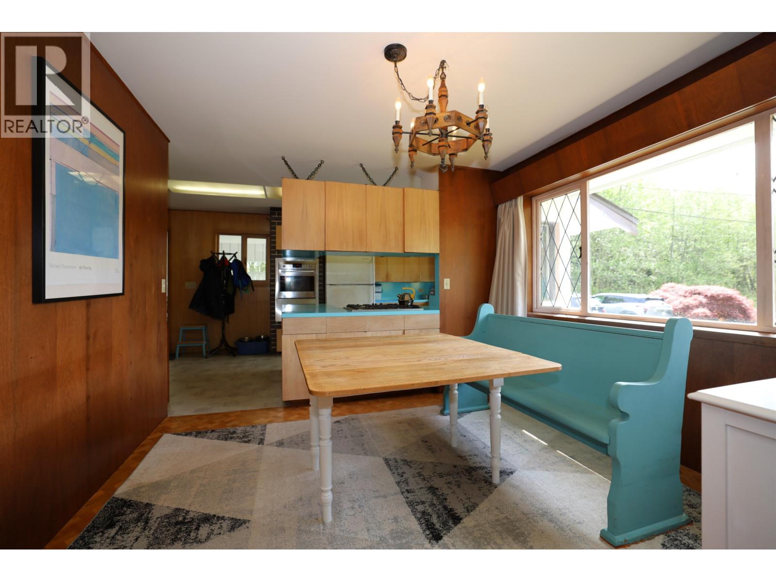 1346 Russell Road, Gibsons, British Columbia  V0N 1V2 - Photo 5 - R3119342