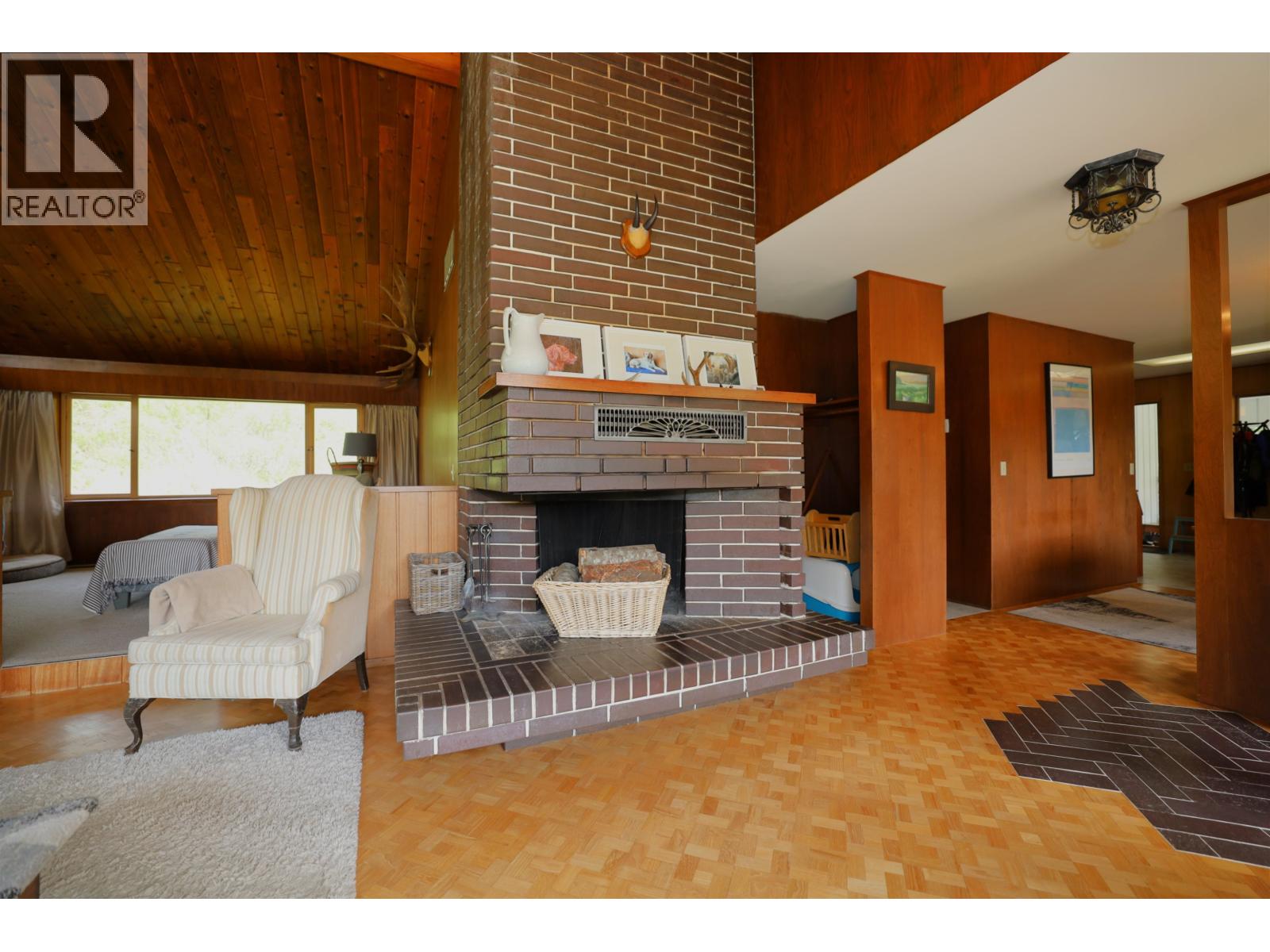 1346 Russell Road, Gibsons, British Columbia  V0N 1V2 - Photo 6 - R3119342