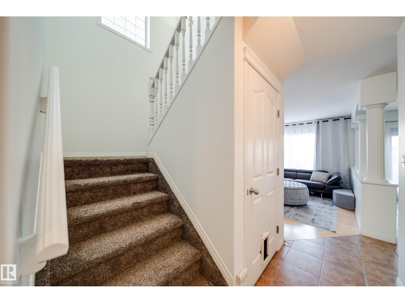 3716 160a Av NW, Edmonton, Alberta  T5Y 3G1 - Photo 13 - E4485696
