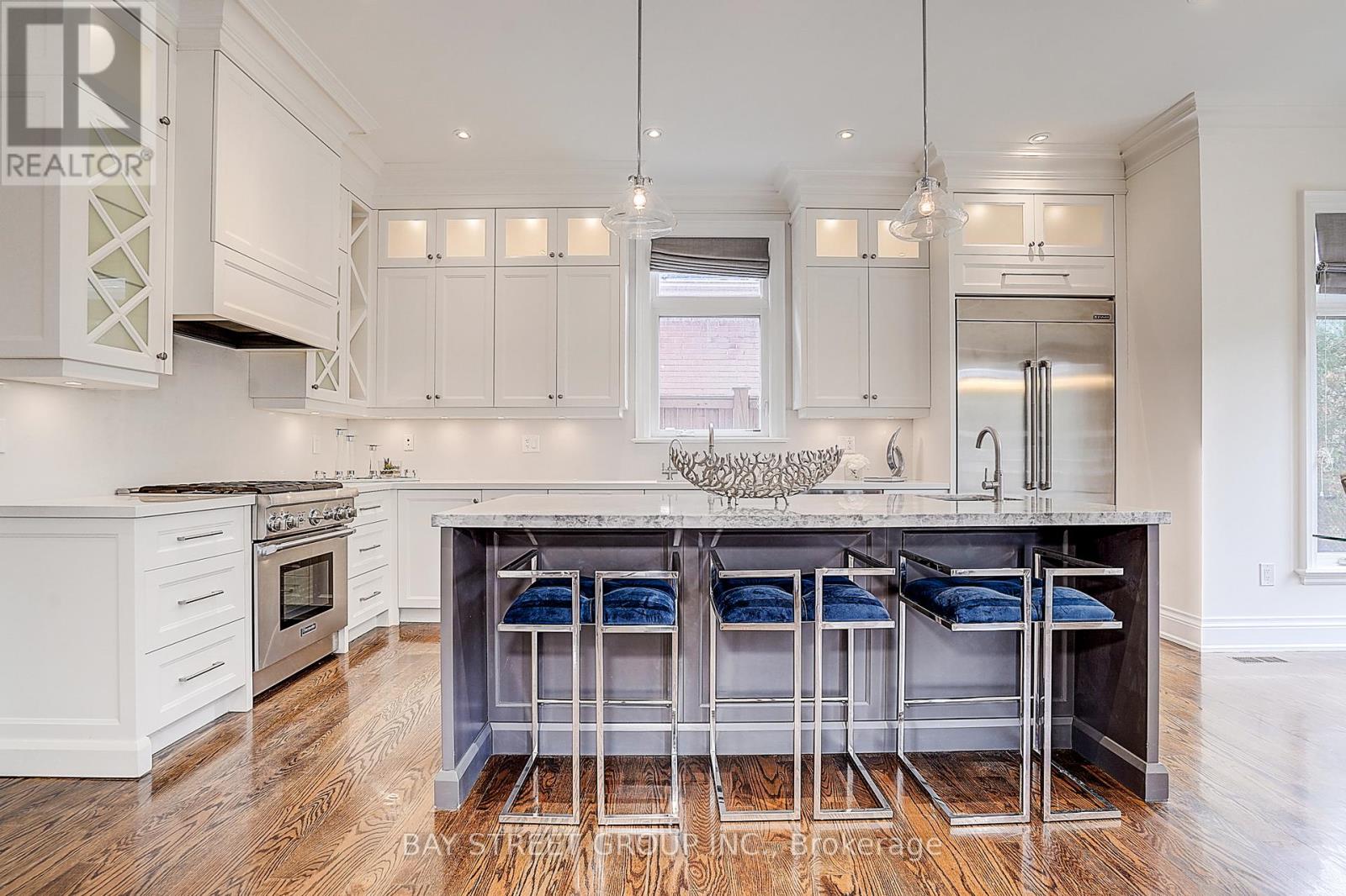 28 Carnwath Crescent, Toronto, Ontario  M2P 1J5 - Photo 17 - C13081980