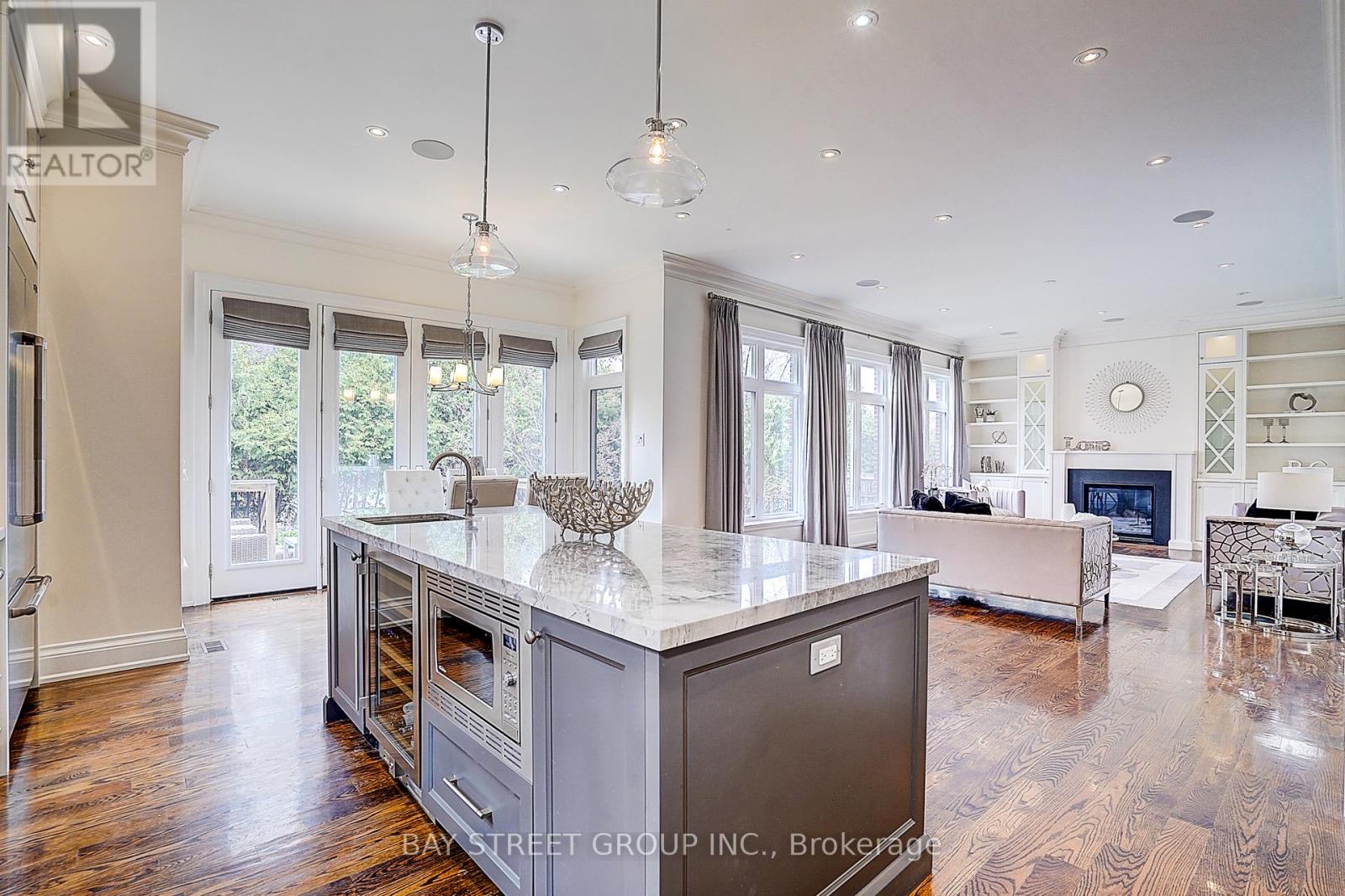 28 Carnwath Crescent, Toronto, Ontario  M2P 1J5 - Photo 22 - C13081980