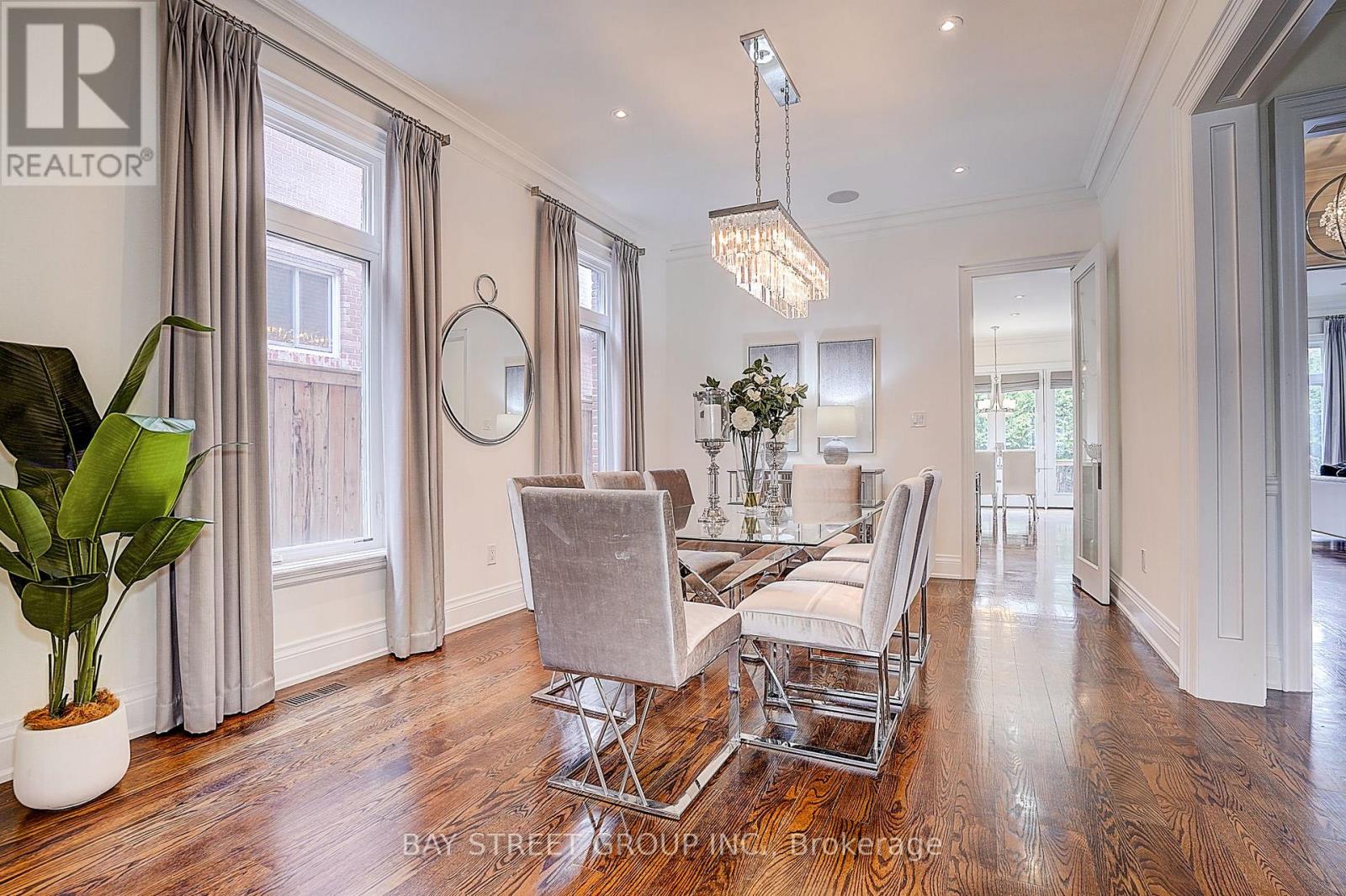 28 Carnwath Crescent, Toronto, Ontario  M2P 1J5 - Photo 6 - C13081980
