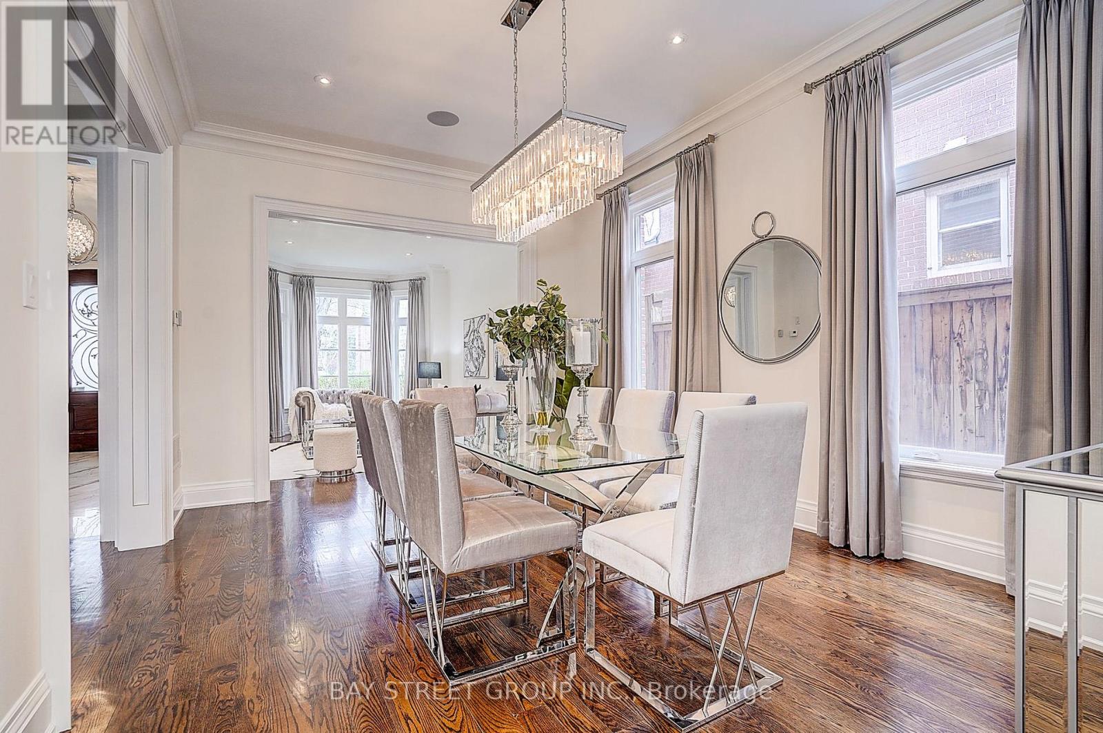 28 Carnwath Crescent, Toronto, Ontario  M2P 1J5 - Photo 7 - C13081980