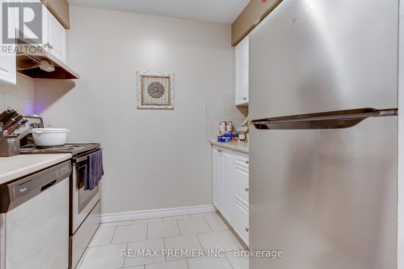 213 Milestone Crescent, Aurora, Ontario  L4G 3M2 - Photo 11 - N13081984