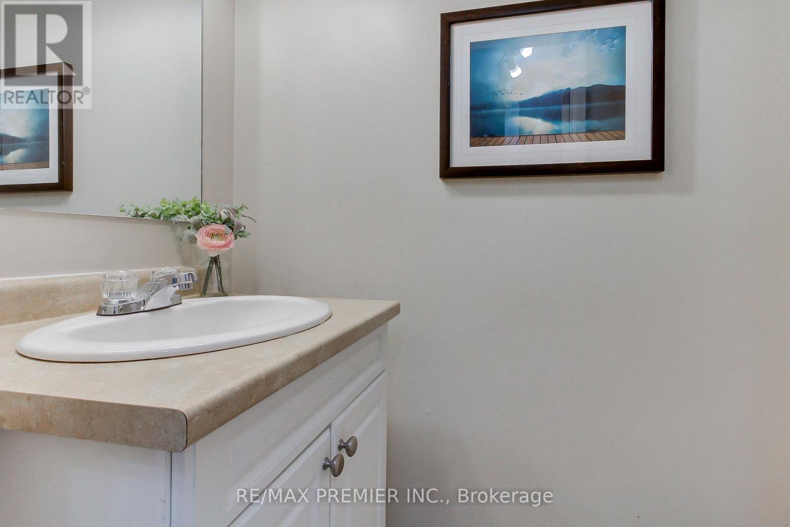 213 Milestone Crescent, Aurora, Ontario  L4G 3M2 - Photo 13 - N13081984