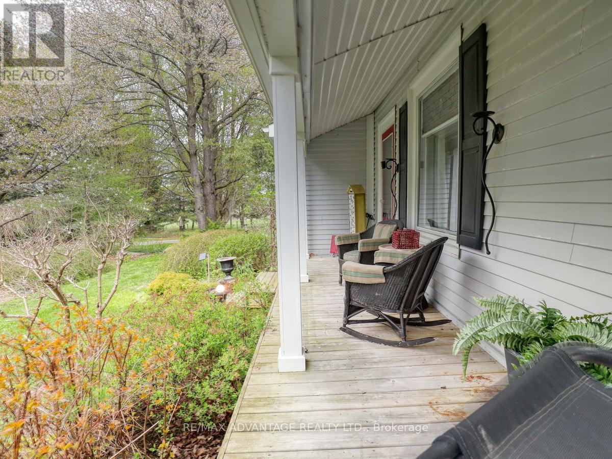9907 Littlewood Drive, Middlesex Centre, Ontario  N6P 1P3 - Photo 7 - X13071304