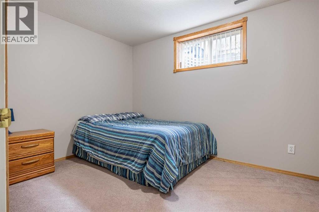 27 Upland Manor, Brooks, Alberta  T1R 1L4 - Photo 39 - A2303467