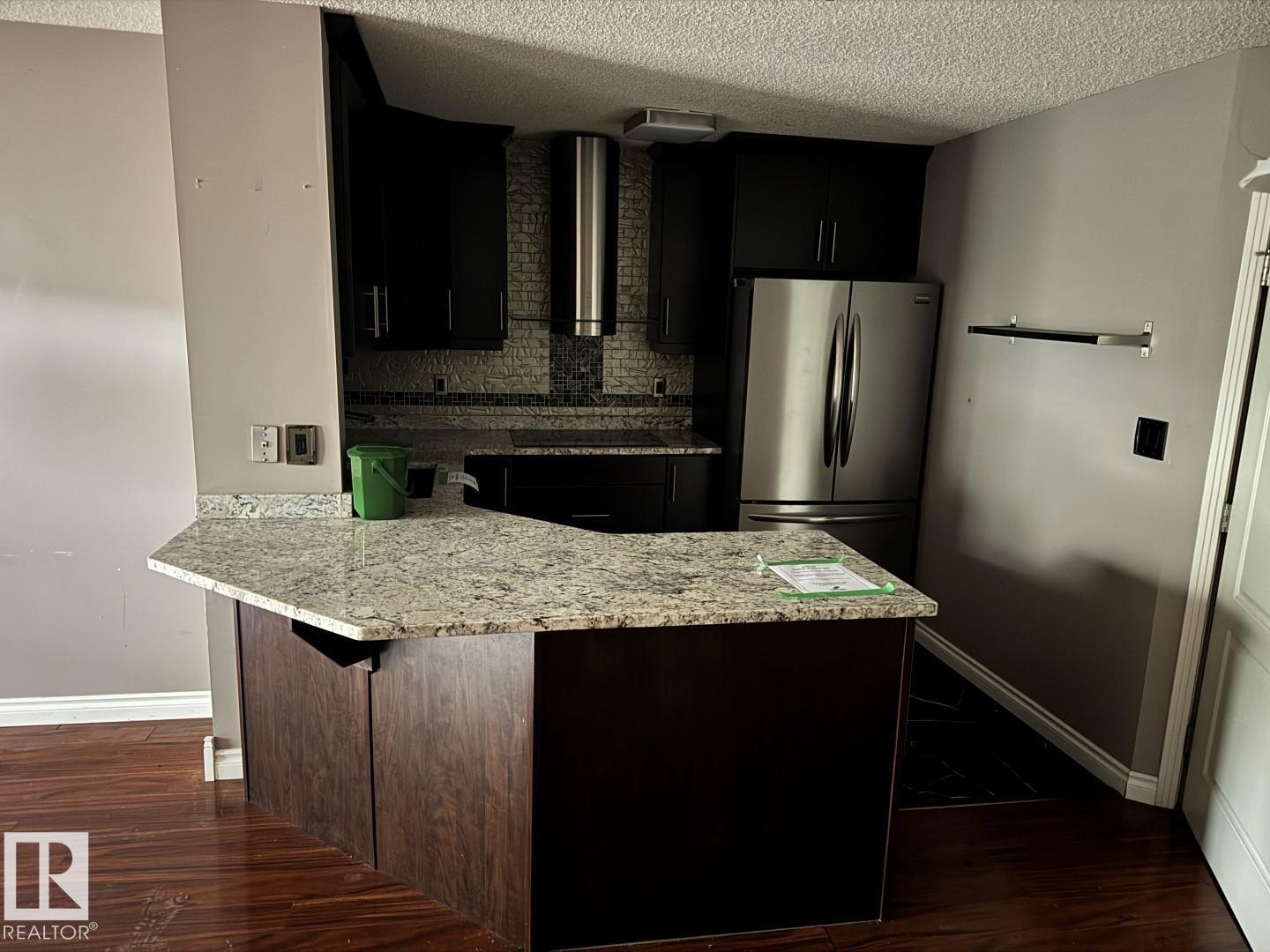 #103 9640 105 St NW, Edmonton, Alberta  T5K 1A4 - Photo 3 - E4473924