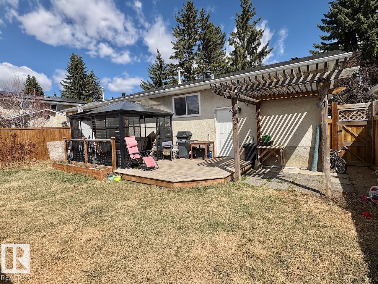 8607 35a Av NW, Edmonton, Alberta  T6K 0C3 - Photo 37 - E4485698