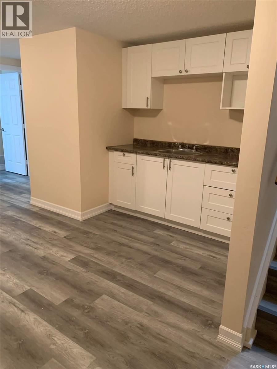 649 Douglas Crescent, Saskatoon, Saskatchewan  S7L 4T9 - Photo 12 - SK034868