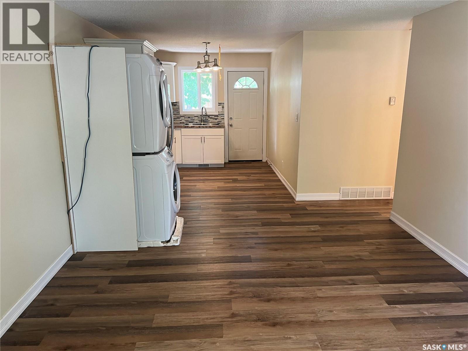 649 Douglas Crescent, Saskatoon, Saskatchewan  S7L 4T9 - Photo 8 - SK034868