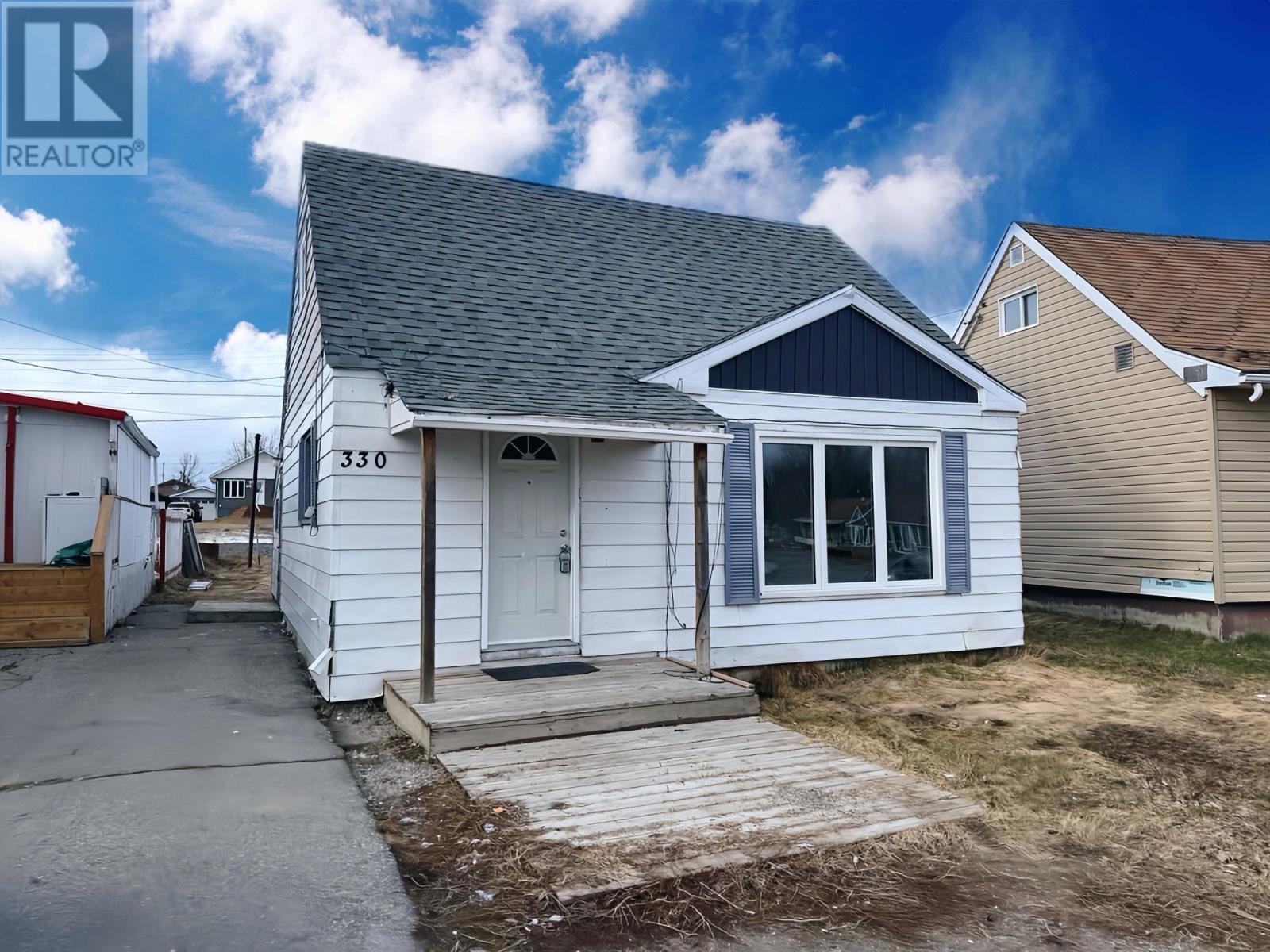 330 Ball Park CRES, Geraldton, Ontario