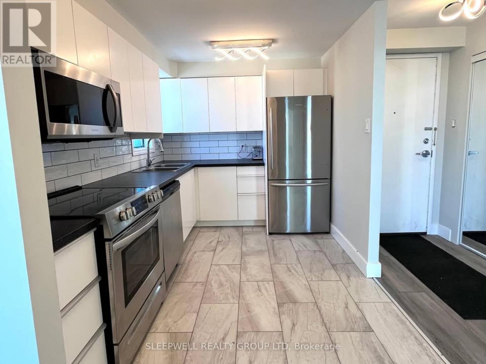 405 - 1440 Heron Road, Ottawa, Ontario  K1V 0X2 - Photo 2 - X13082022