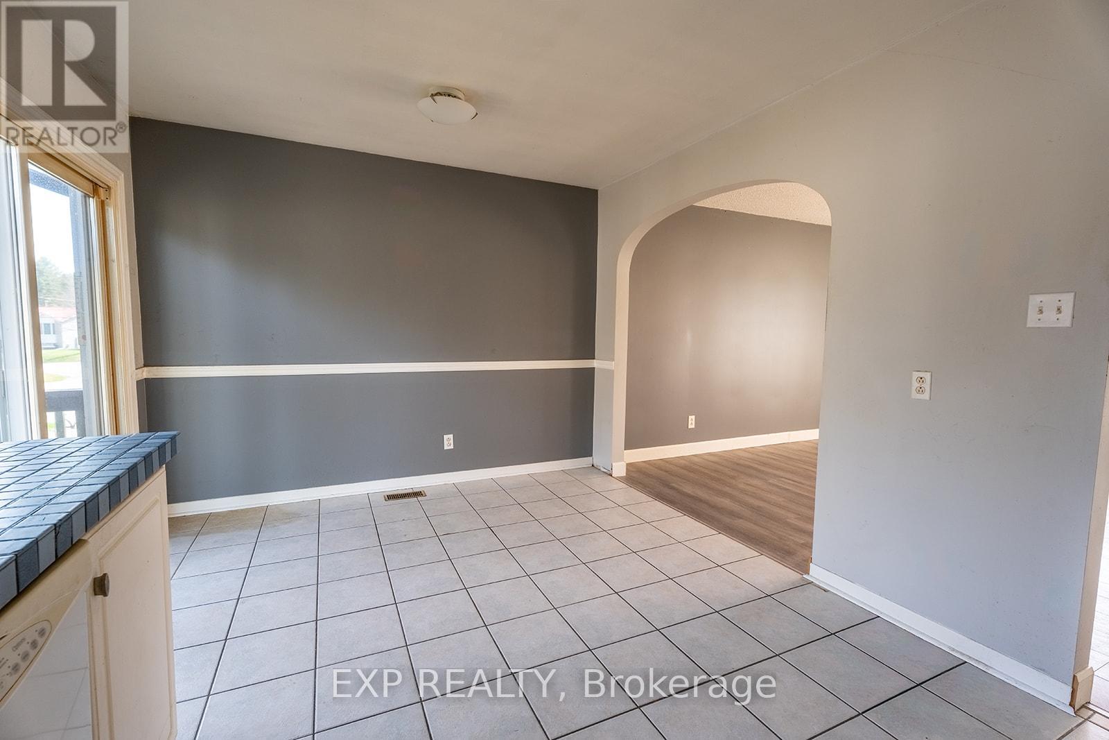 45 Roth Street, Essa, Ontario  L0M 1B0 - Photo 12 - N13082010